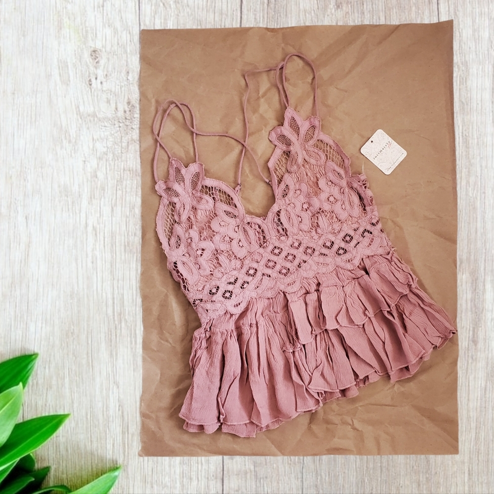 BNWT Free People Adella Cami - Picture 2 of 6